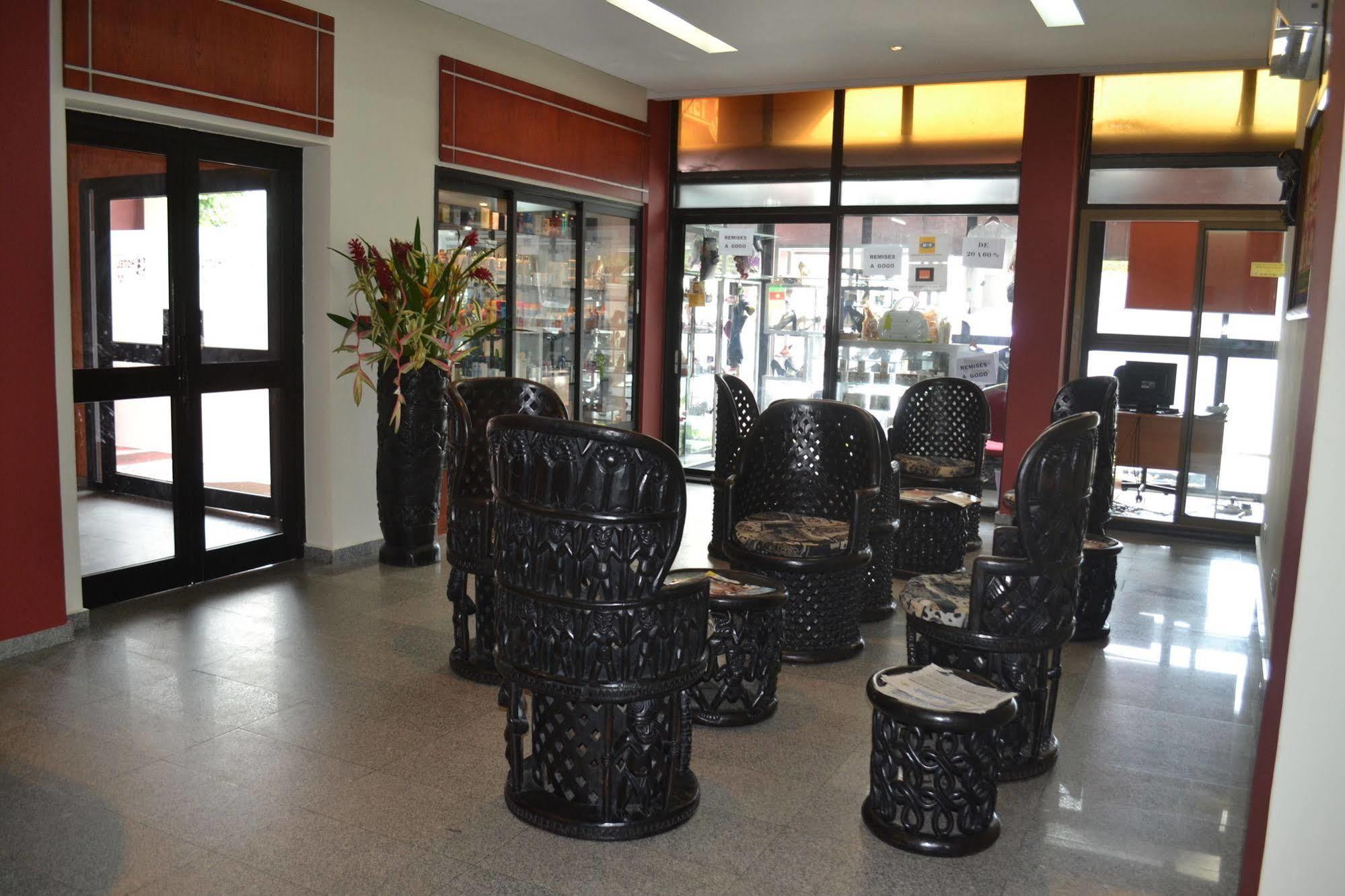 Planet Hotel Douala Exteriér fotografie
